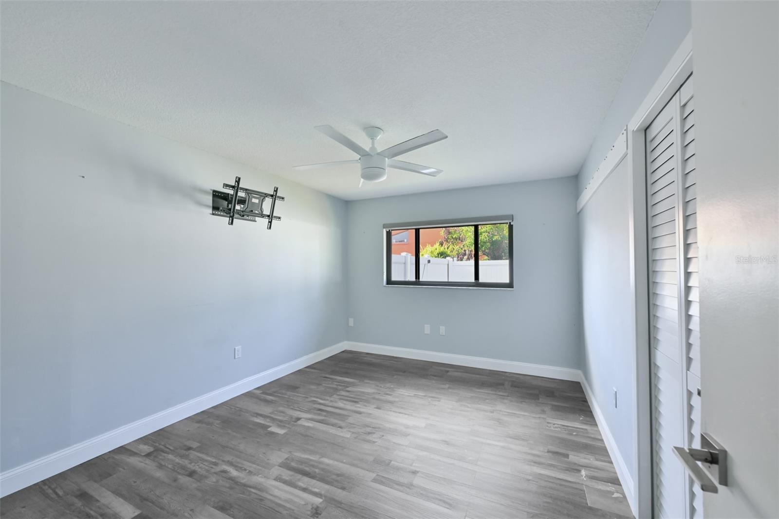 2701 HERNDON ST — photo 39
