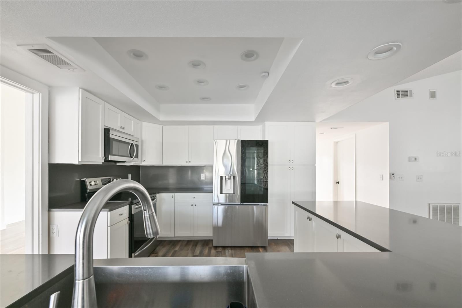 2701 HERNDON ST — photo 10