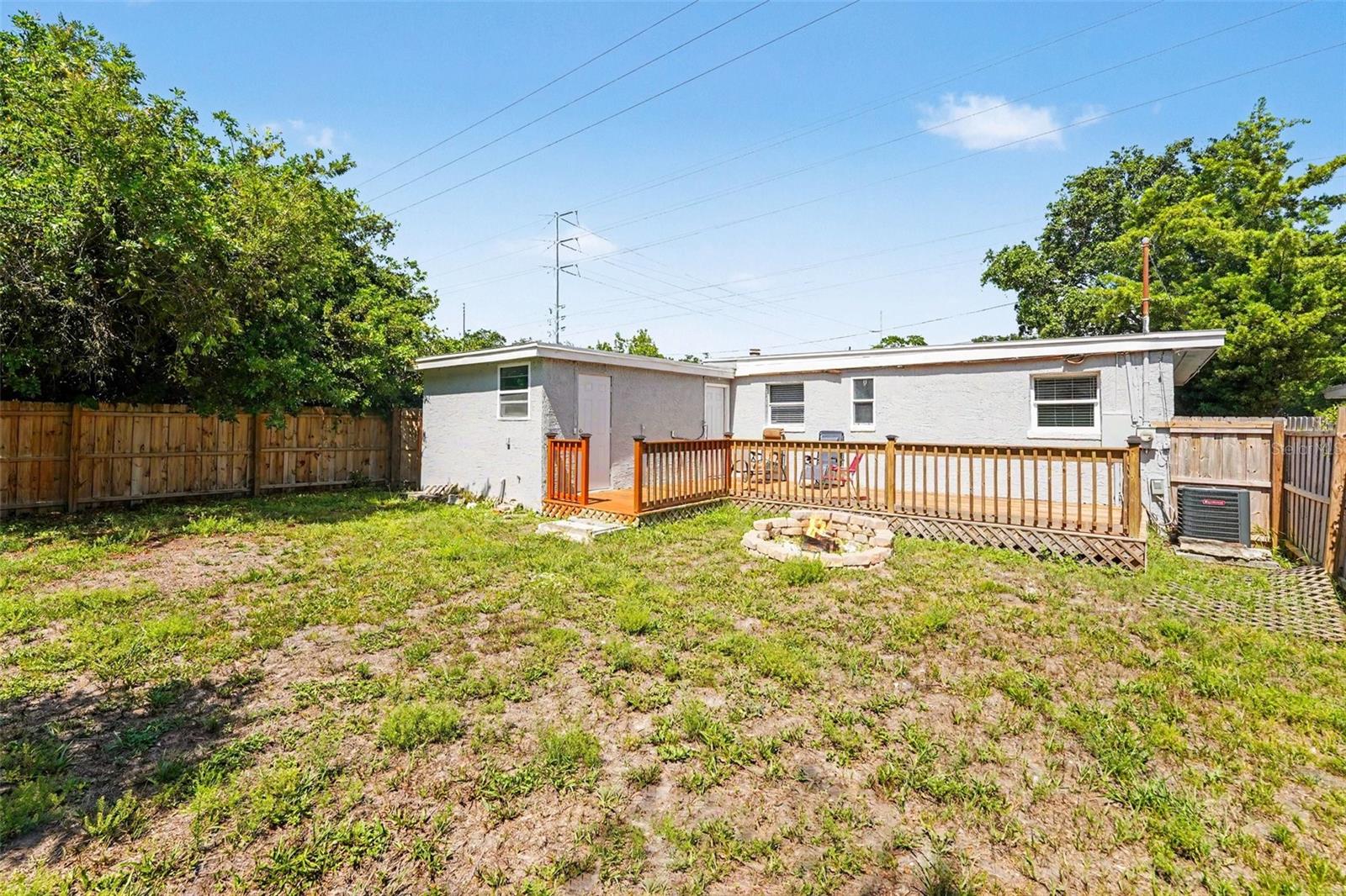 1940 N BETTY LN — photo 25