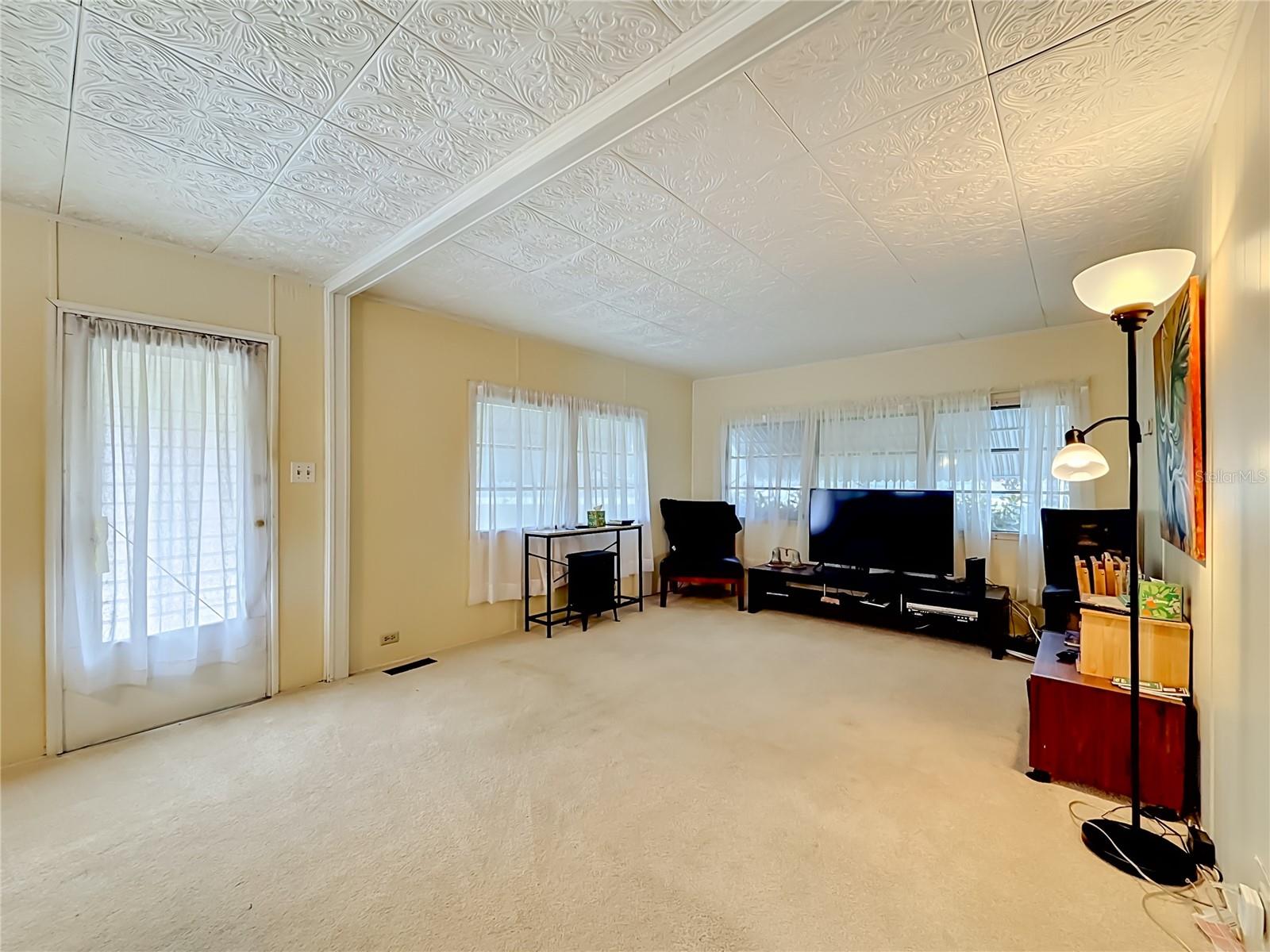 4676 66TH LN N #20 — photo 3