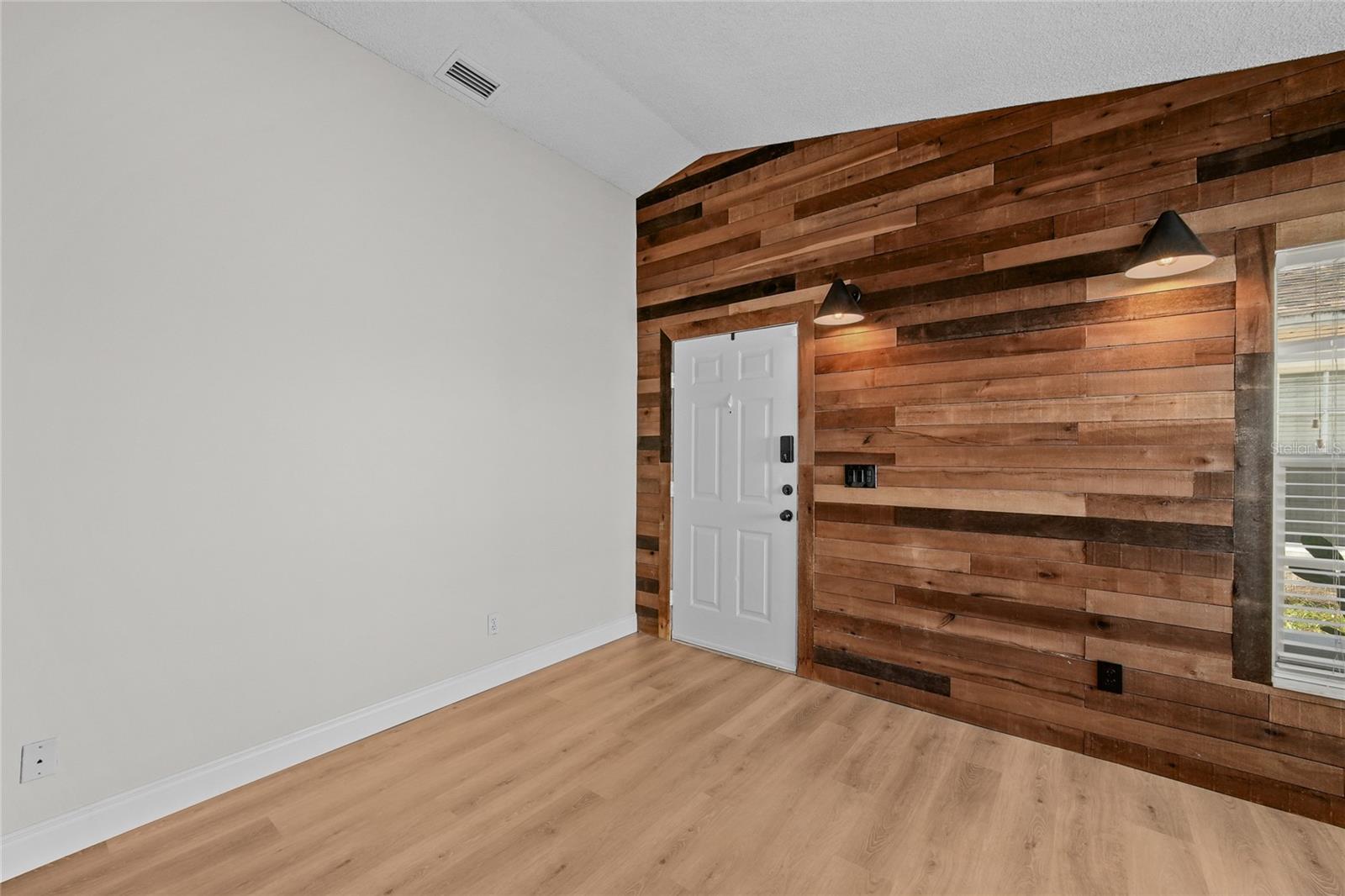 2751 WILSON CT — photo 23