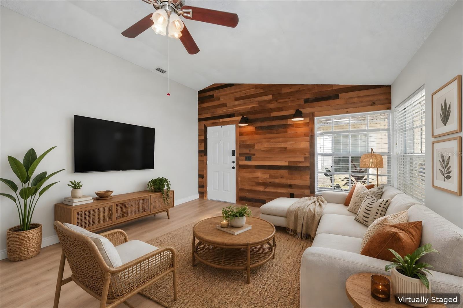 2751 WILSON CT — photo 2