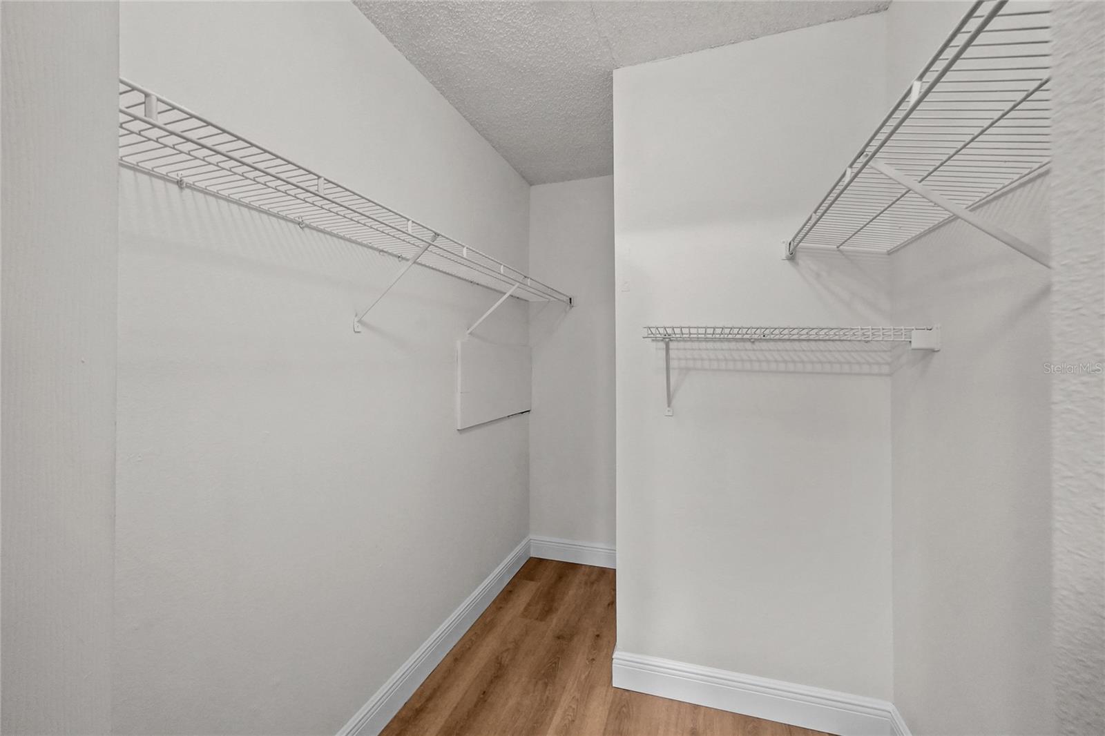 2751 WILSON CT — photo 22