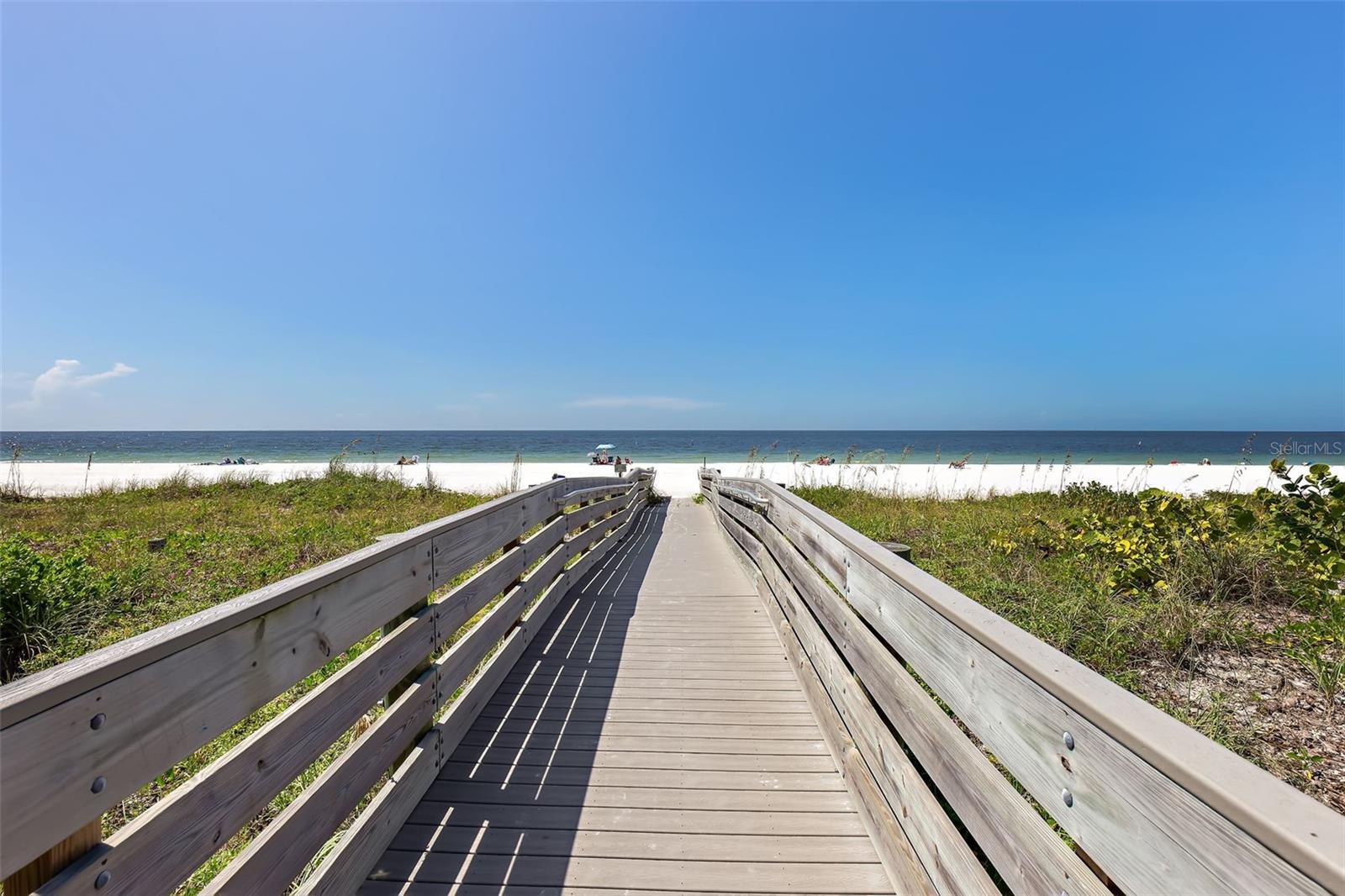 16333 GULF BLVD #113 — photo 4