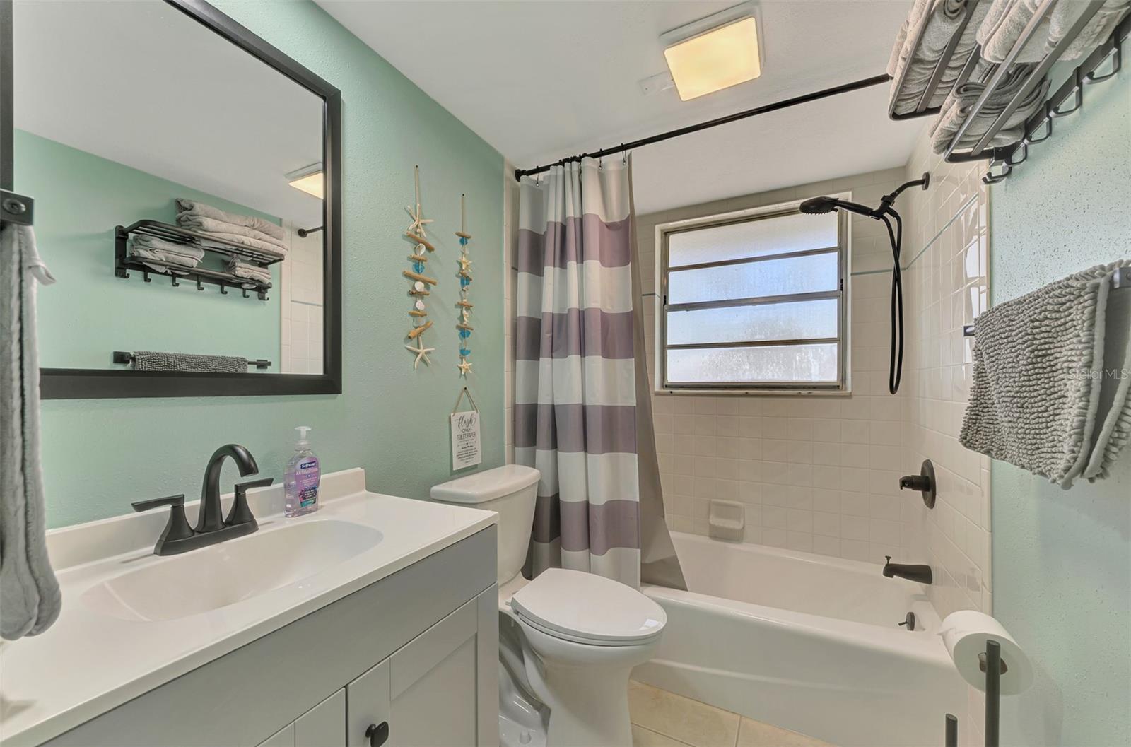 361 FALKLAND RD — photo 28