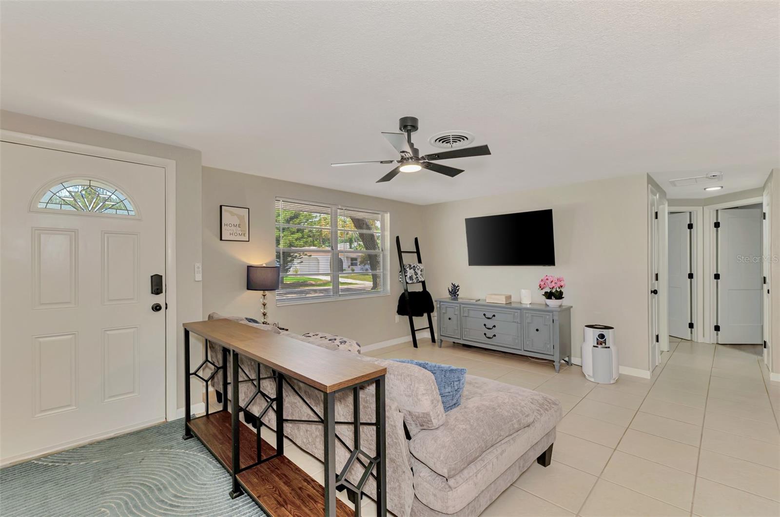 361 FALKLAND RD — photo 8