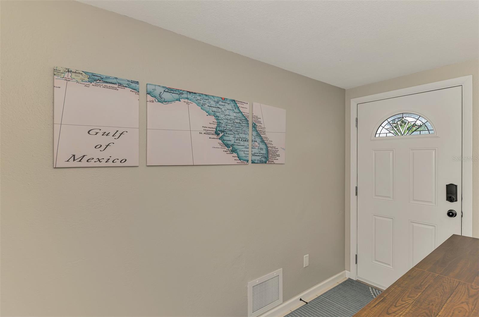 361 FALKLAND RD — photo 6