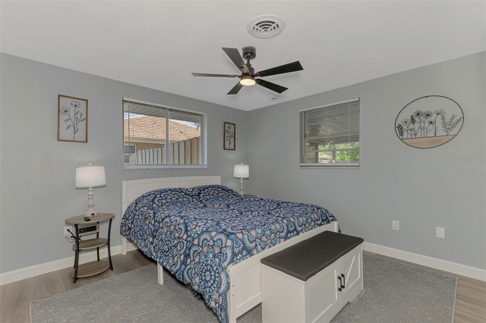 361 FALKLAND RD — photo 21