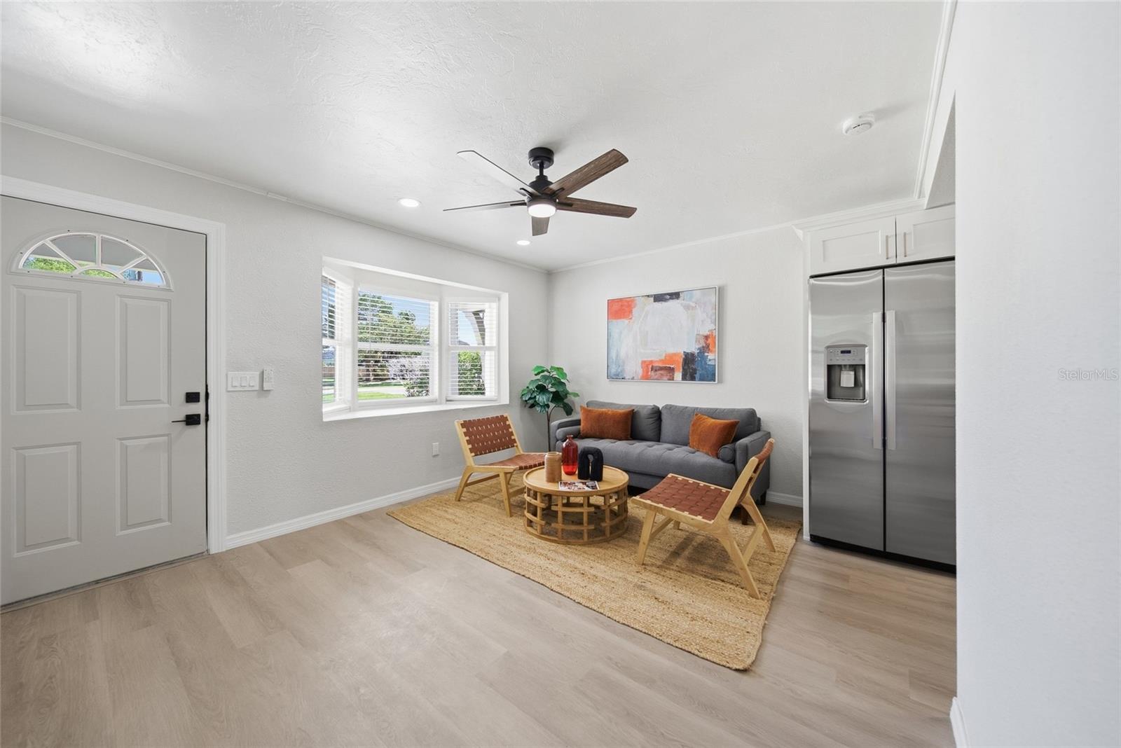 125 CRYSTAL BEACH AVE — photo 4