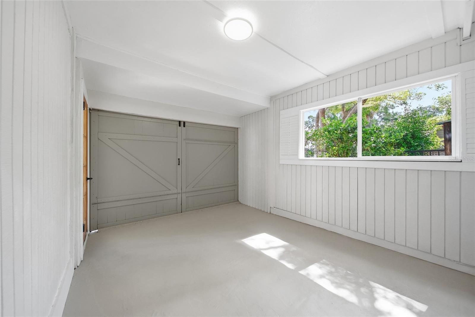 125 CRYSTAL BEACH AVE — photo 22