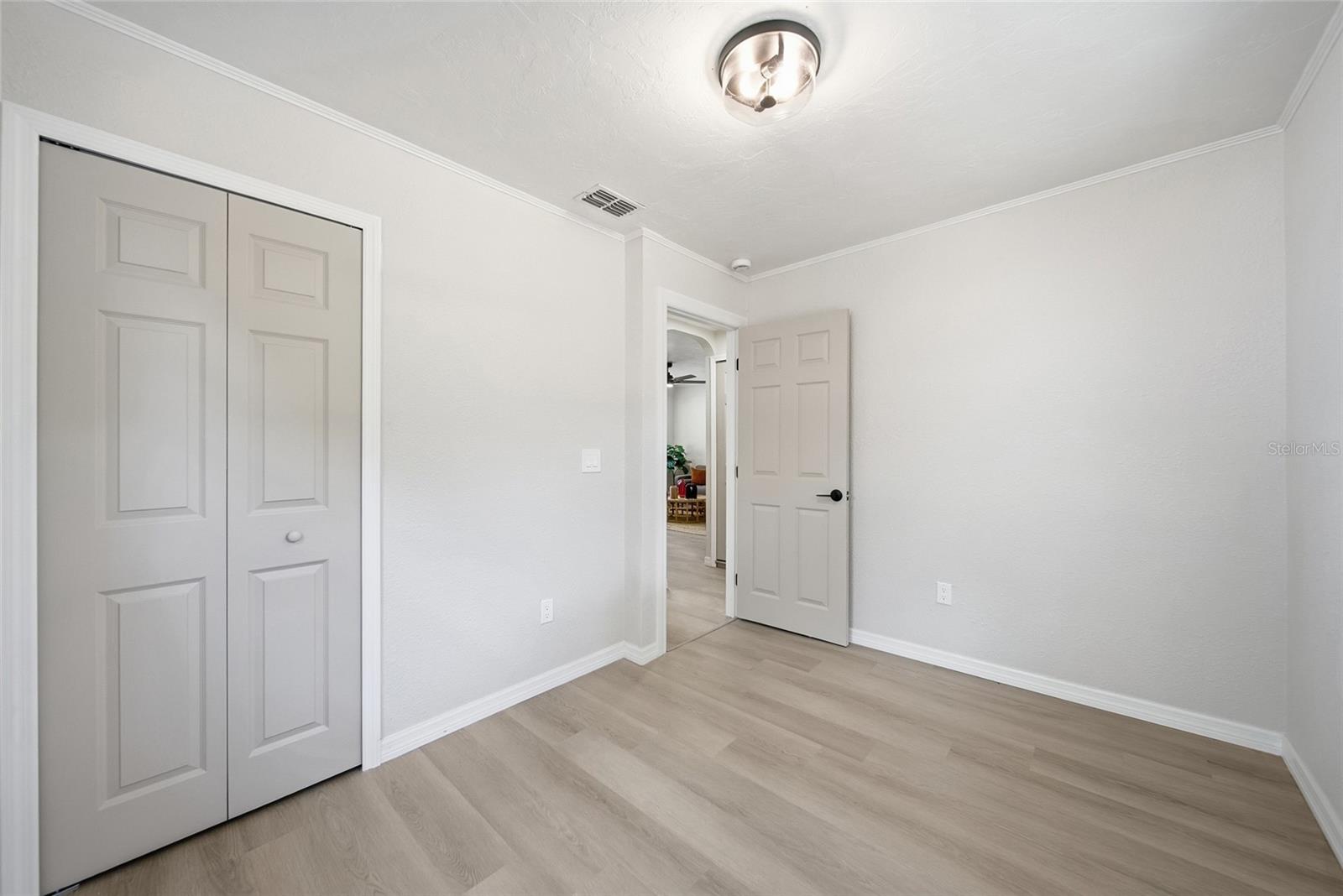 125 CRYSTAL BEACH AVE — photo 18