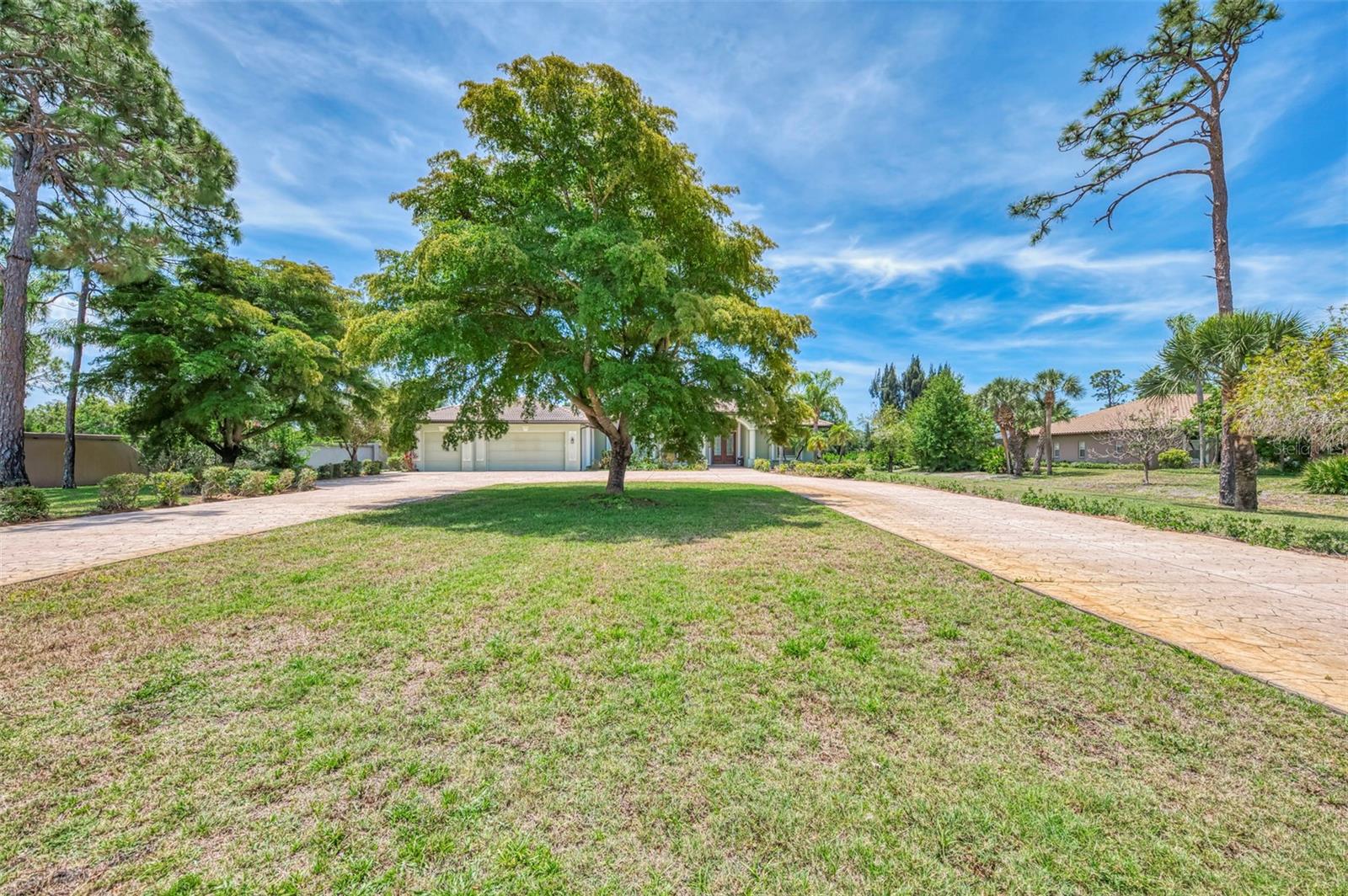 900 PARK PLACE DR — photo 57
