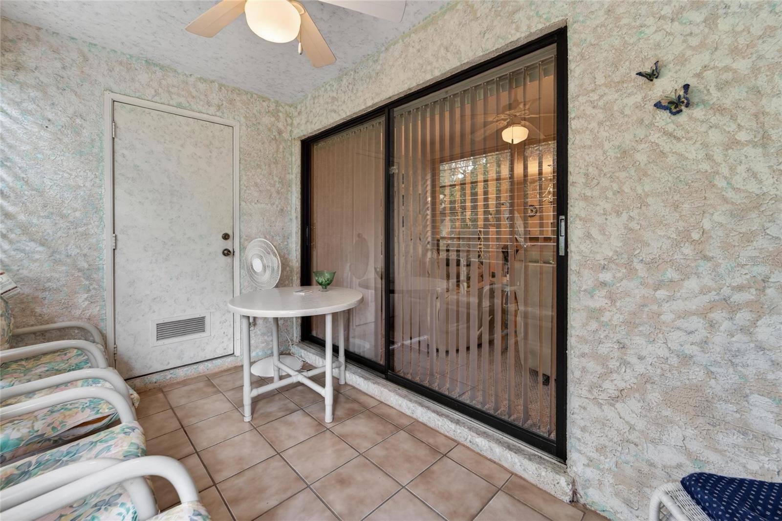 319 KNOTTWOOD CT #2 — photo 33