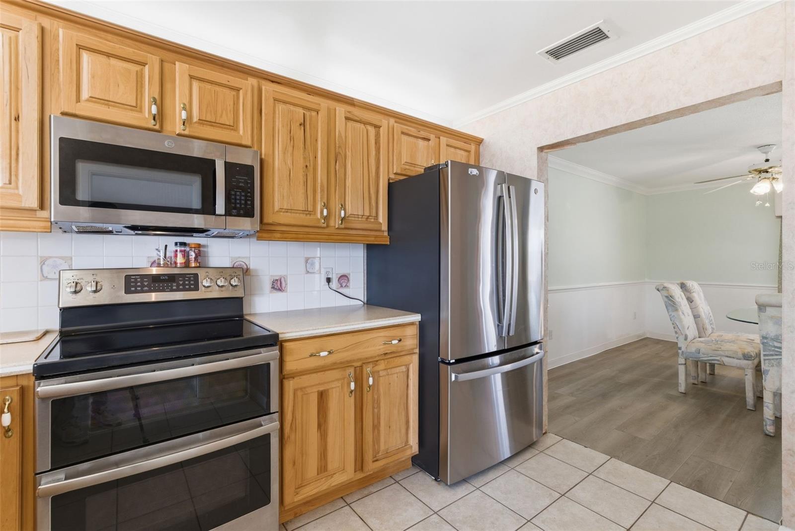1421 SEA GULL DR S — photo 41
