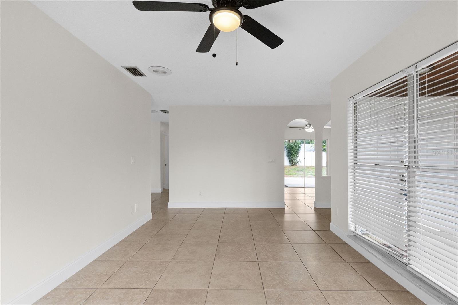 7516 ARMAND CIR — photo 10