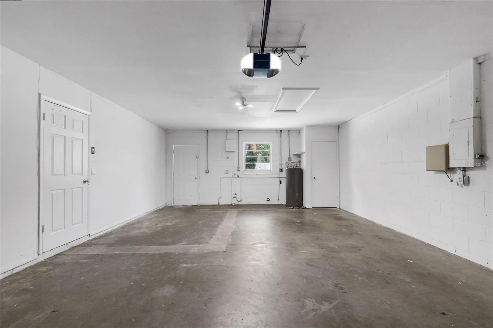7516 ARMAND CIR — photo 49