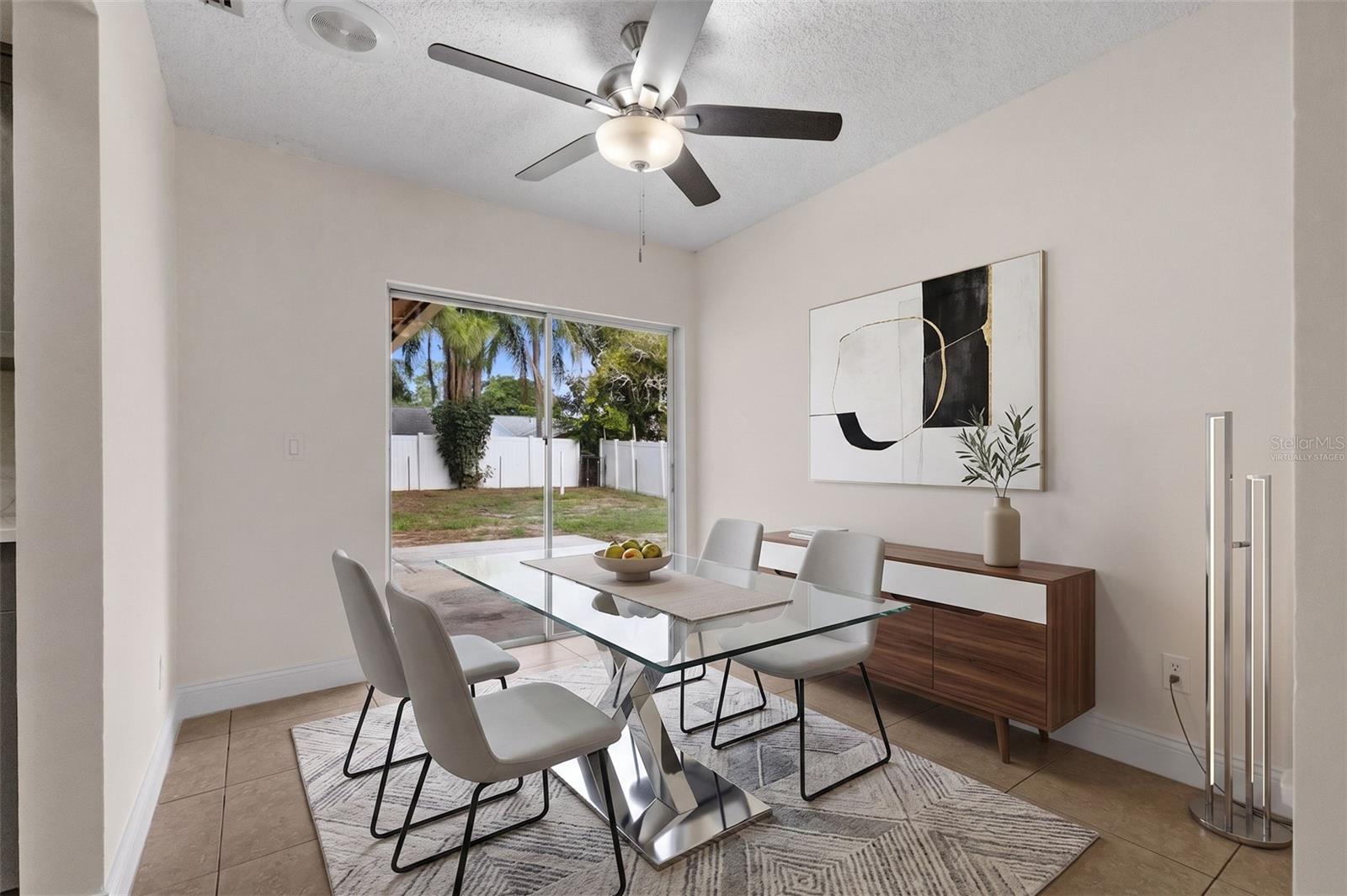 7516 ARMAND CIR — photo 12