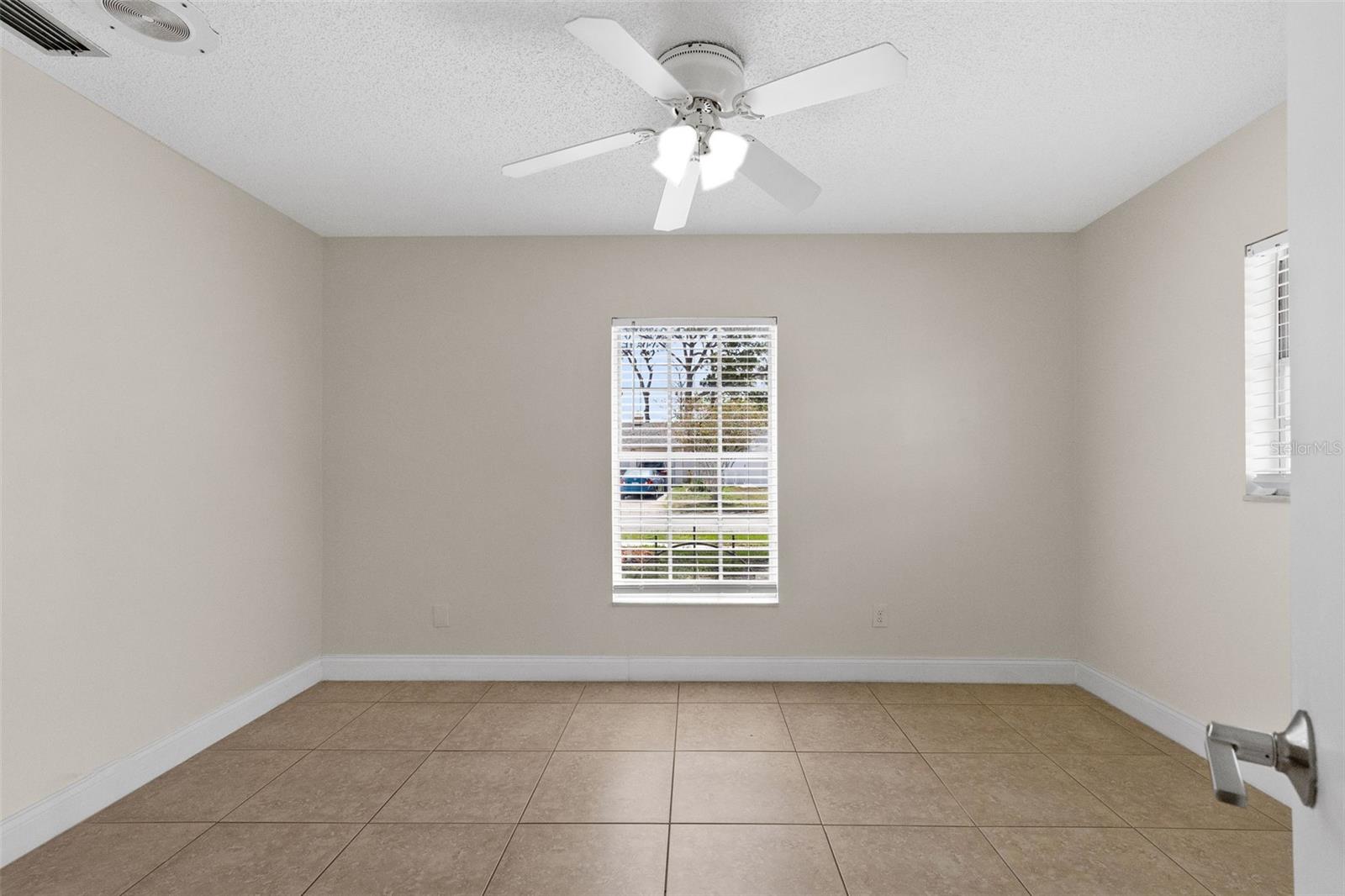 7516 ARMAND CIR — photo 18
