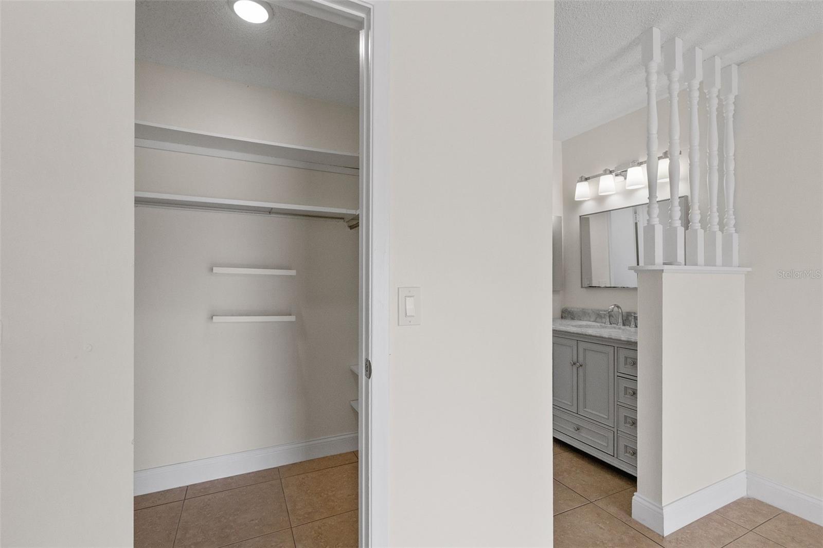 7516 ARMAND CIR — photo 40