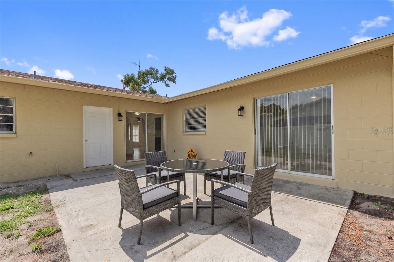 7516 ARMAND CIR — photo 44