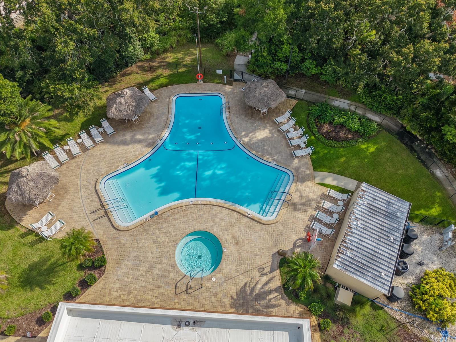 168 BEECHWOOD DR #67 — photo 32