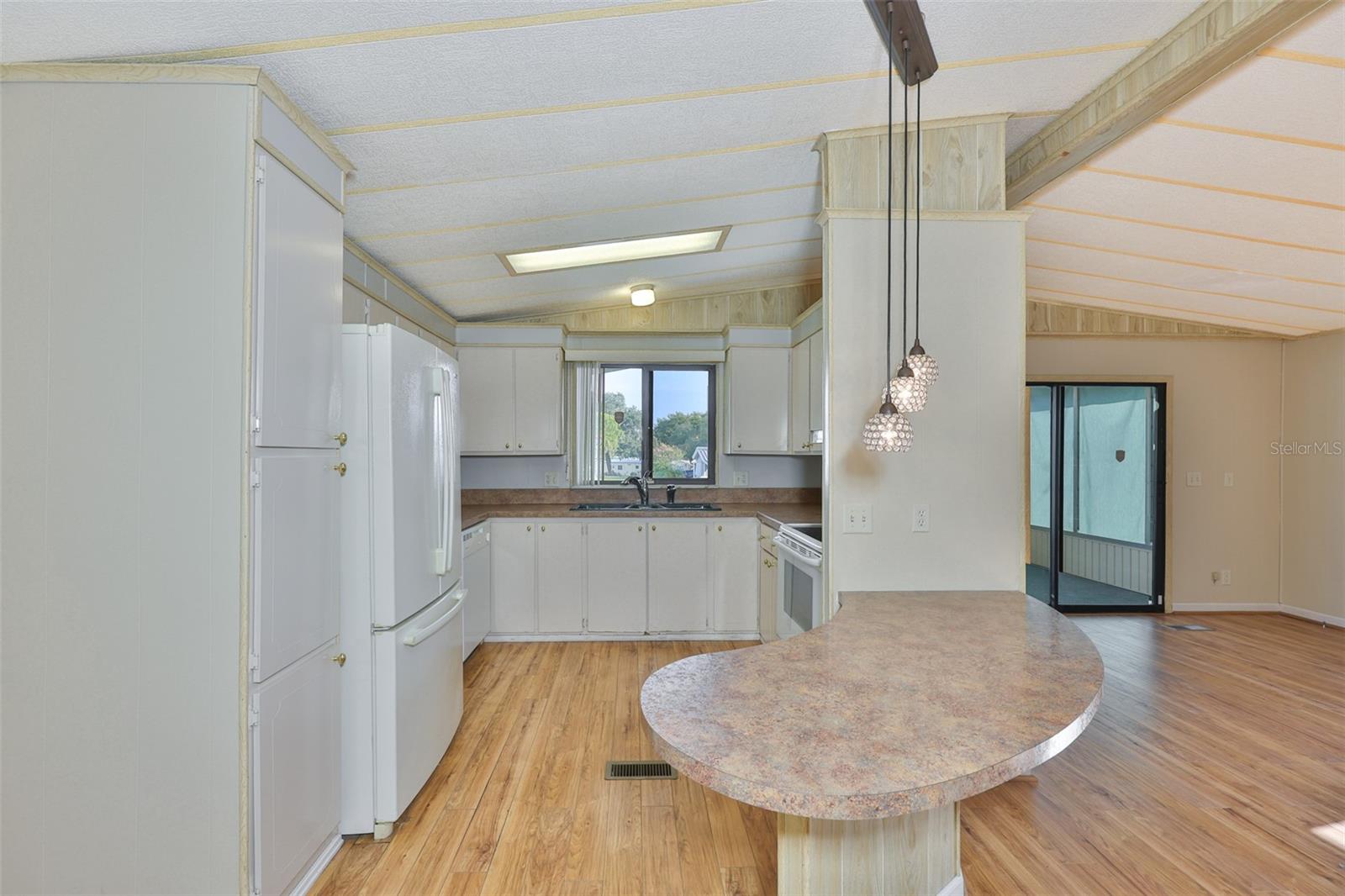 168 BEECHWOOD DR #67 — photo 7