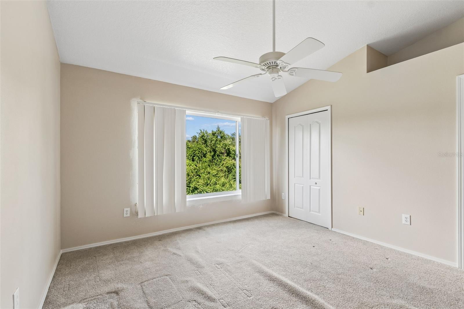 1330 STANDRIDGE DR — photo 27