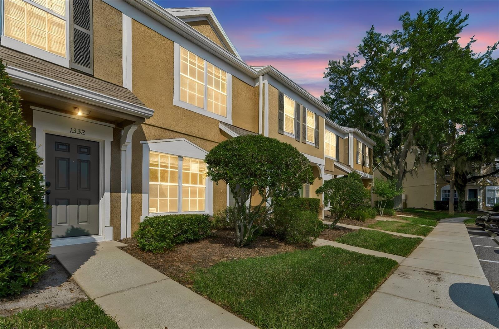 1330 STANDRIDGE DR — photo 3