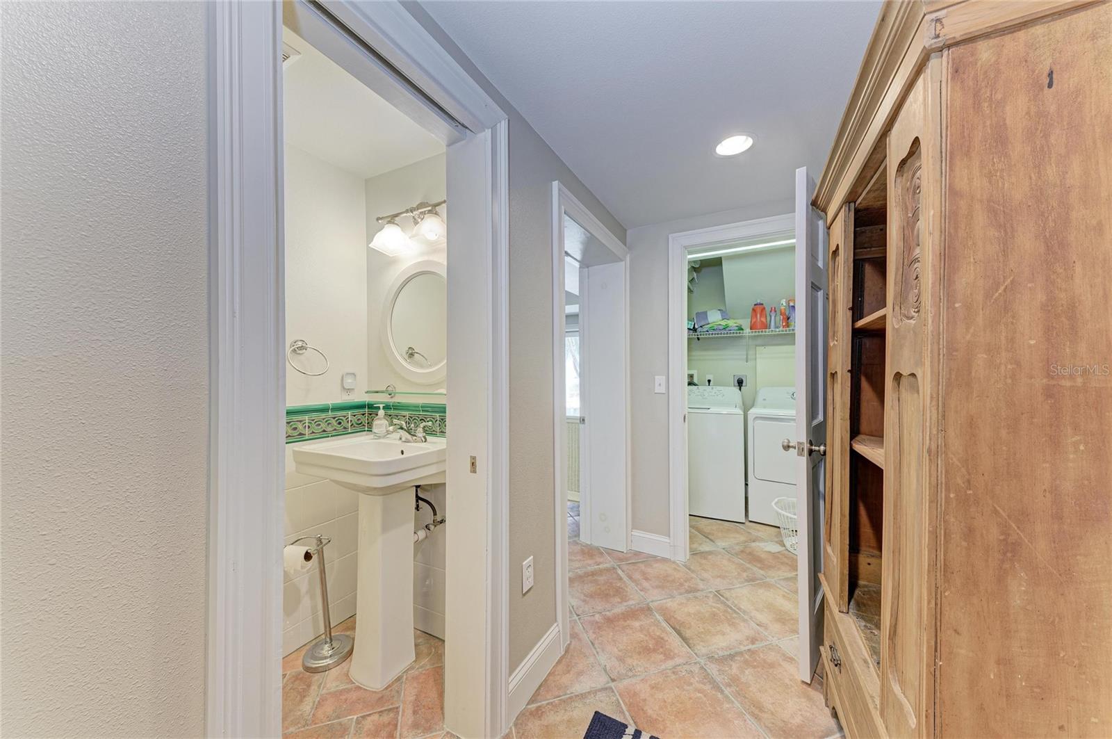 101 PALM AVE #2 — photo 23