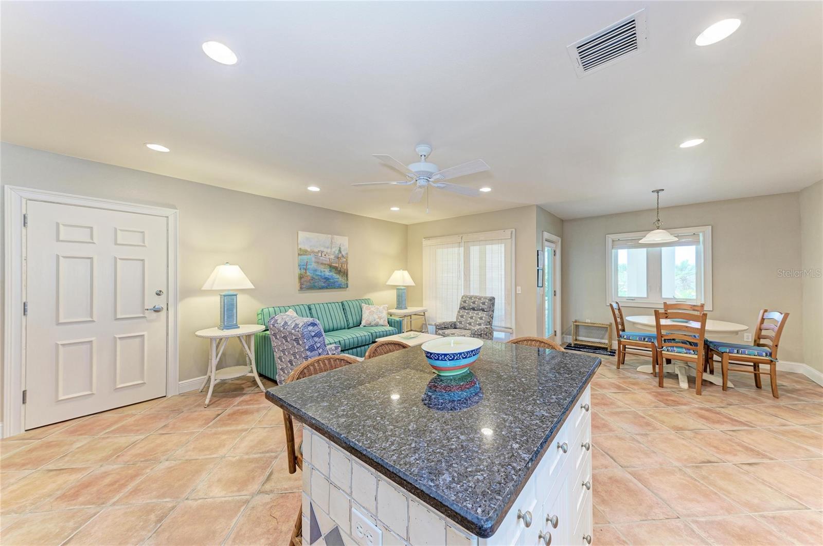 101 PALM AVE #2 — photo 13
