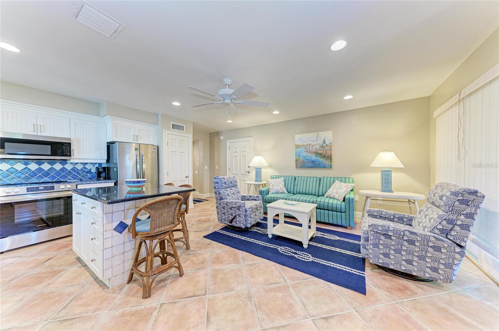 101 PALM AVE #2 — photo 9