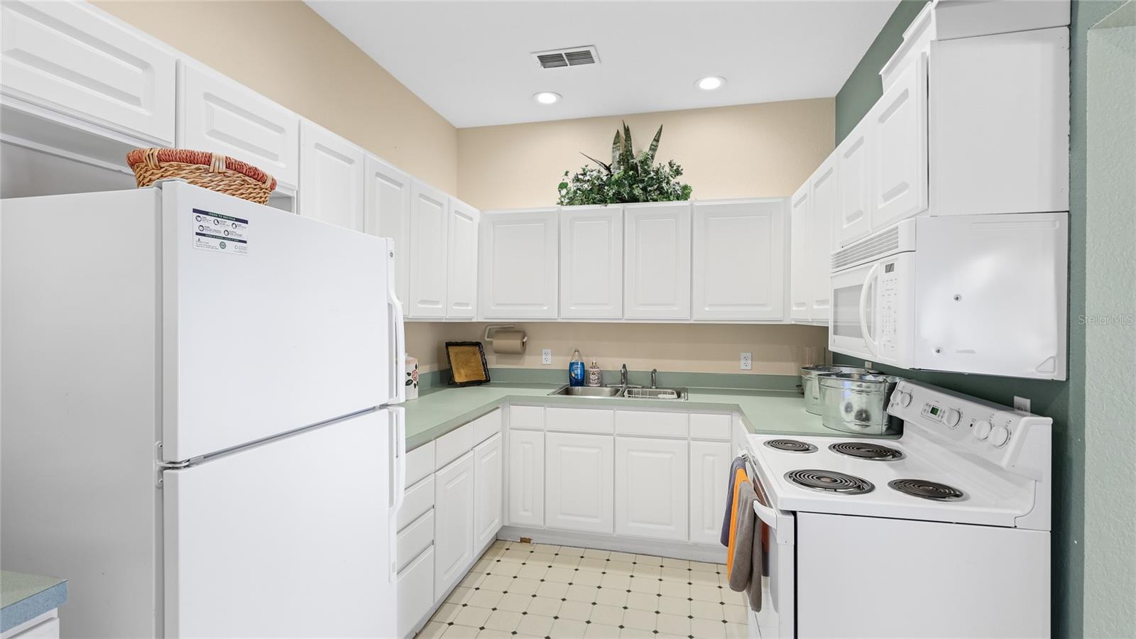 4244 CENTRAL SARASOTA PKWY #726 — photo 40