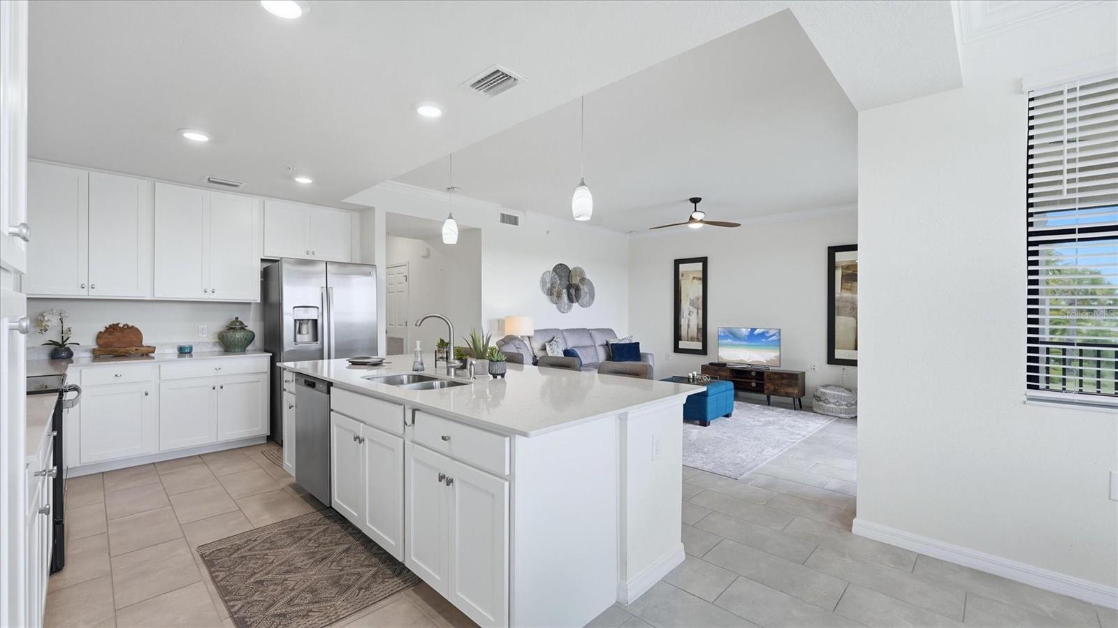 17810 GAWTHROP DR #203 — photo 9