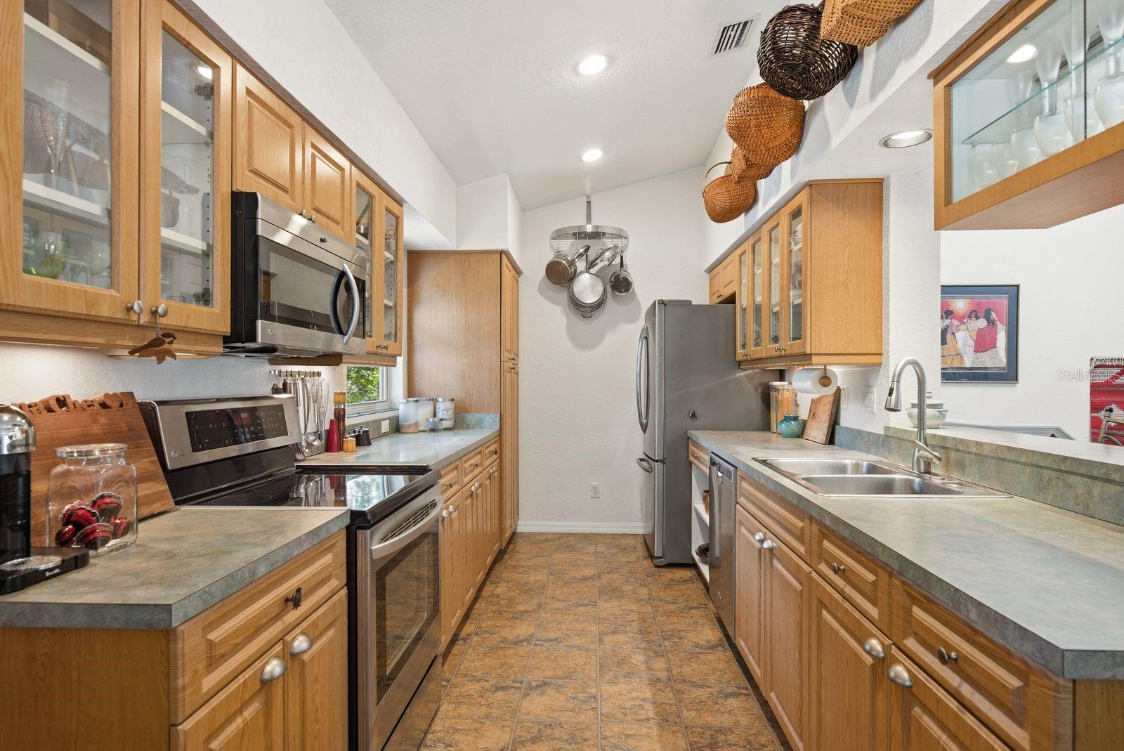 755 SAN CHRISTOPHER DR — photo 10
