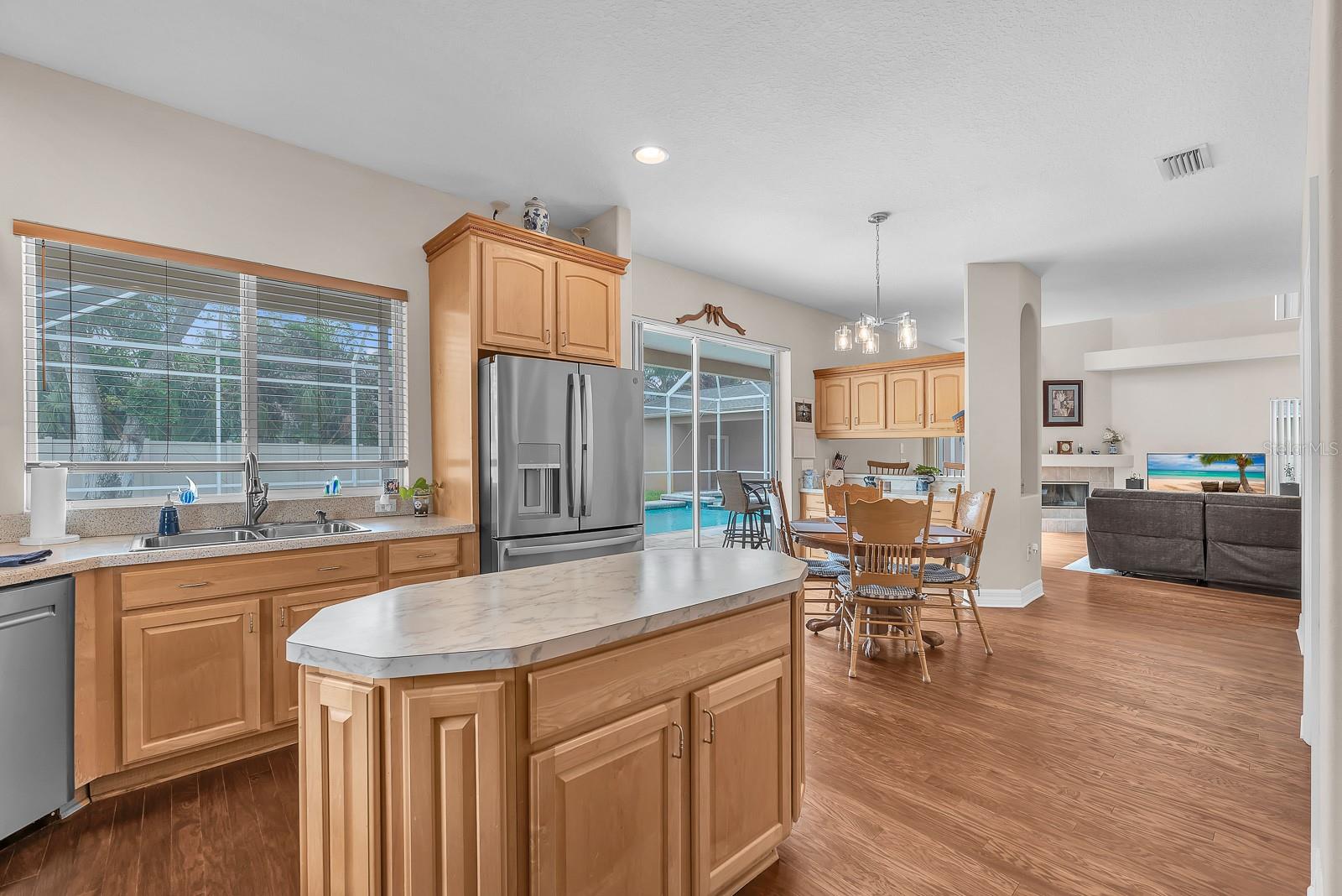 8805 CROSS LANDING LN — photo 18