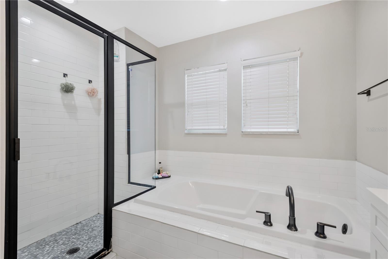 2852 BAYSHORE TRAILS DR — photo 25