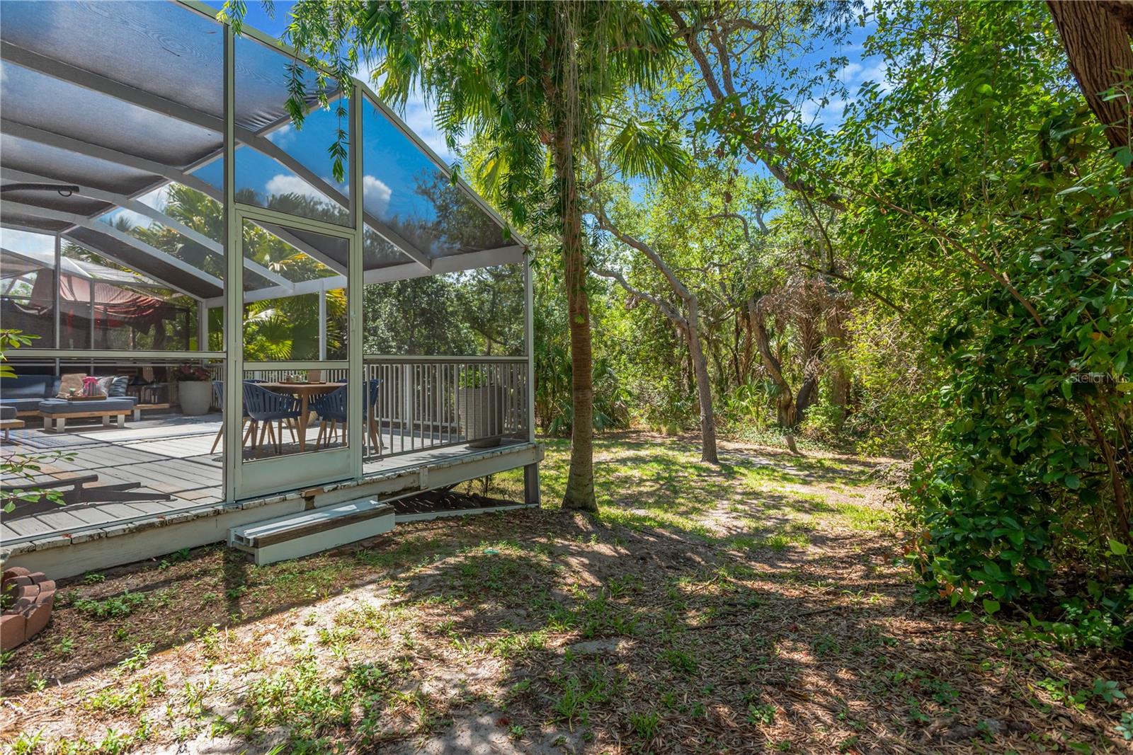 2852 BAYSHORE TRAILS DR — photo 37