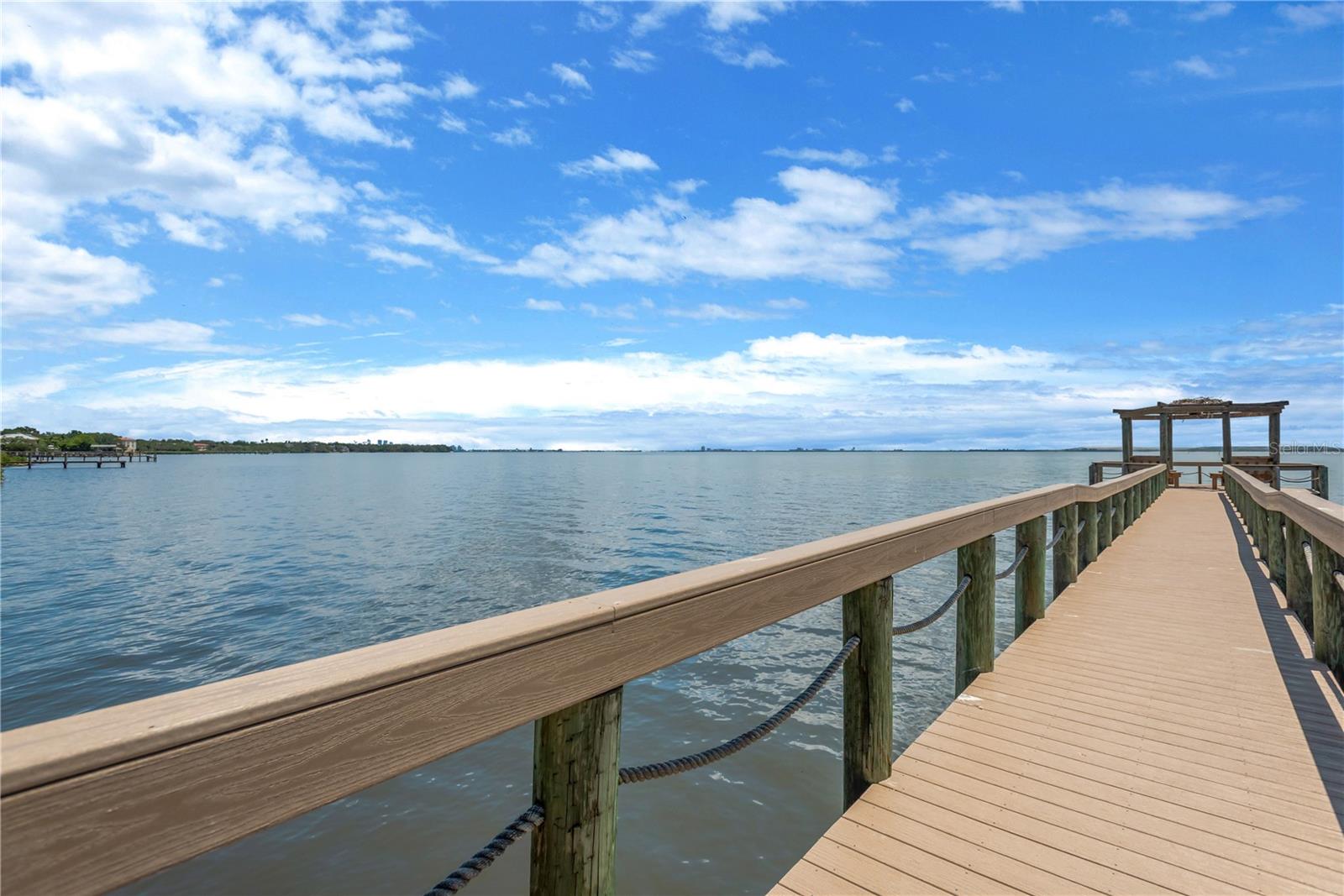 2852 BAYSHORE TRAILS DR — photo 3