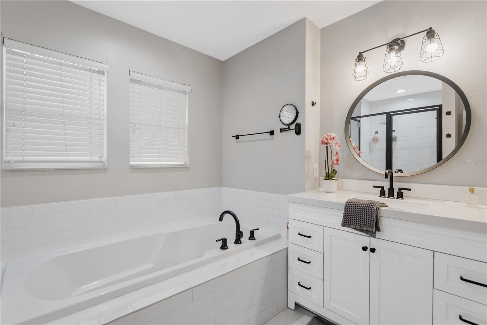 2852 BAYSHORE TRAILS DR — photo 24