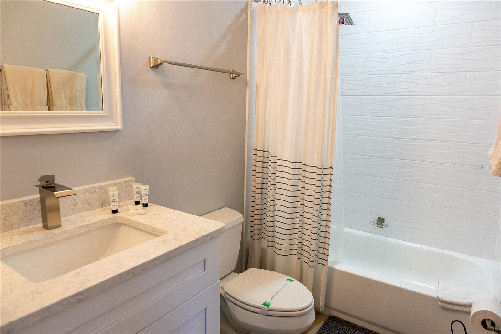 2424 BAY DR #2424/2426 — photo 25