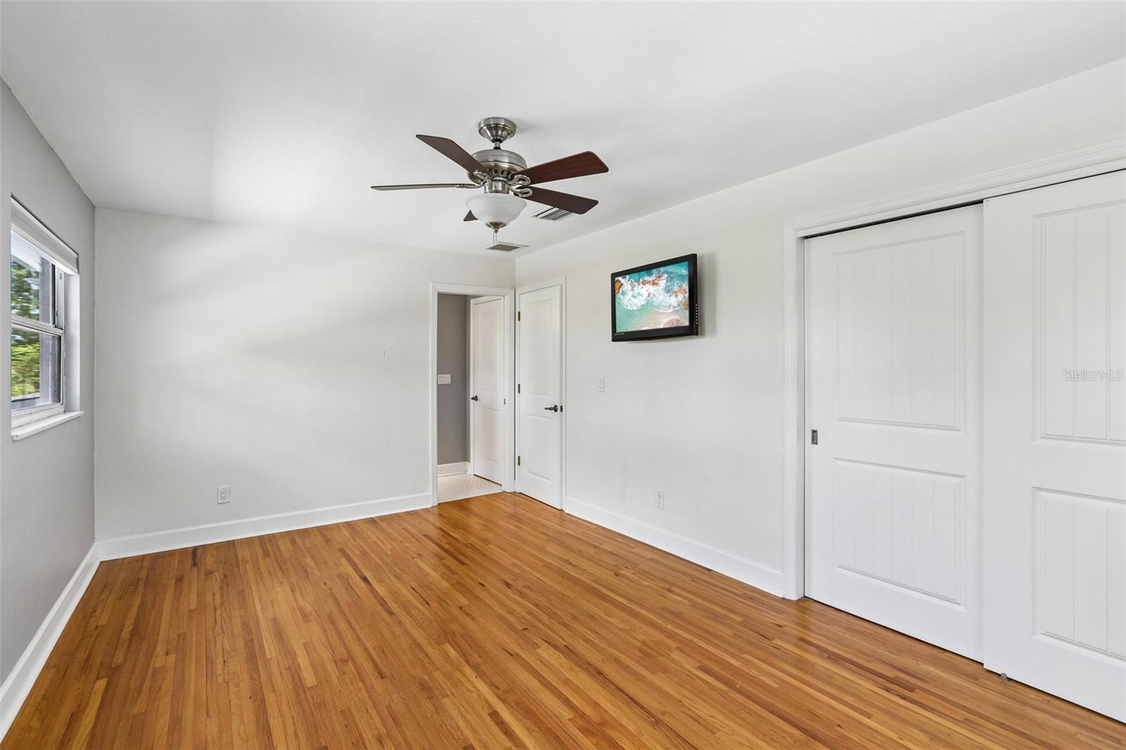 6827 TEQUESTA DR — photo 32