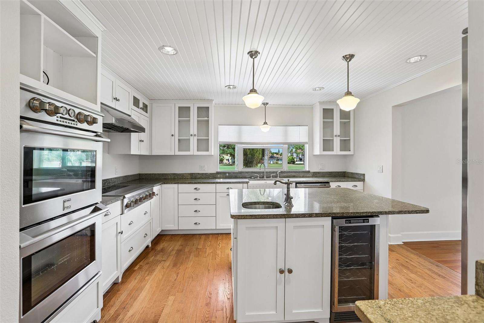 6827 TEQUESTA DR — photo 12