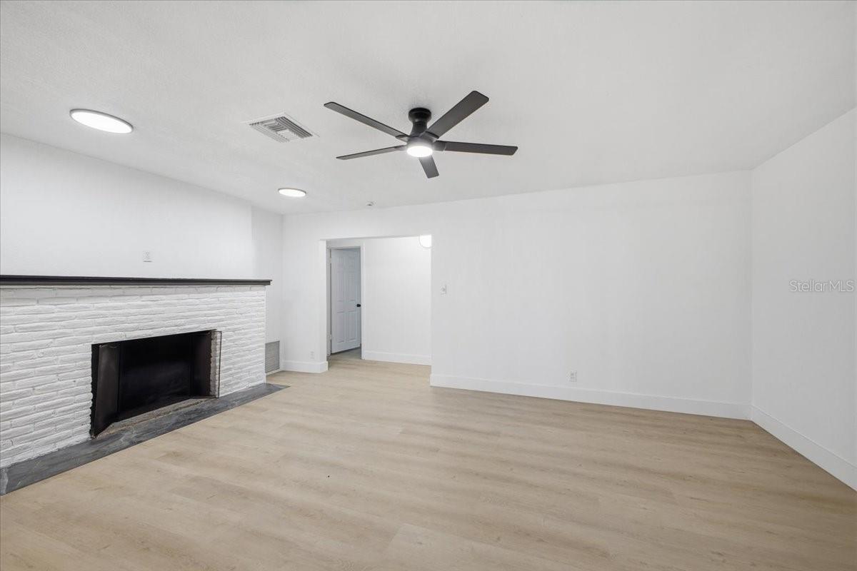 3308 3RD AVE W — photo 5