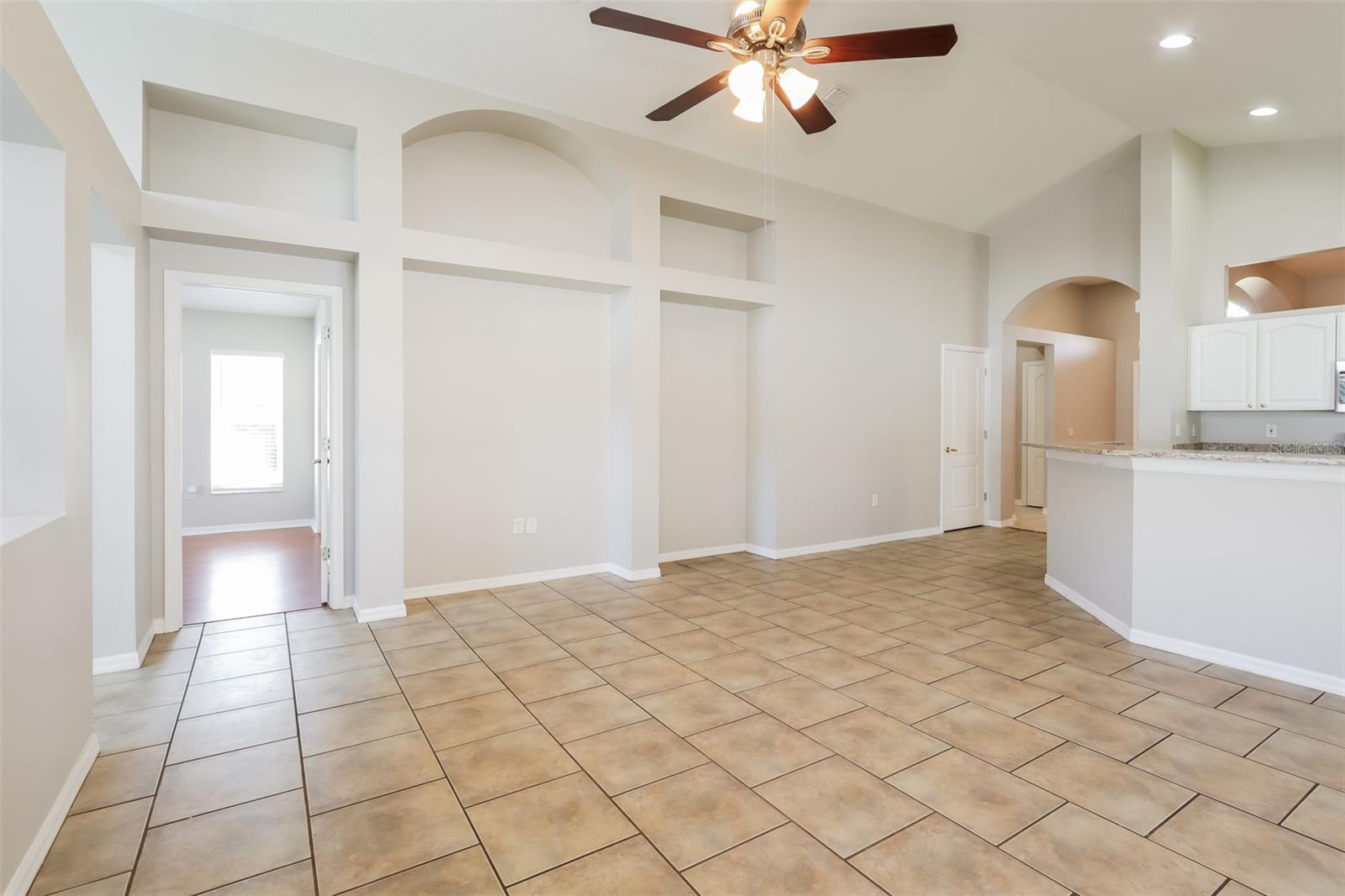 23211 BAYOU GROVE ST — photo 2