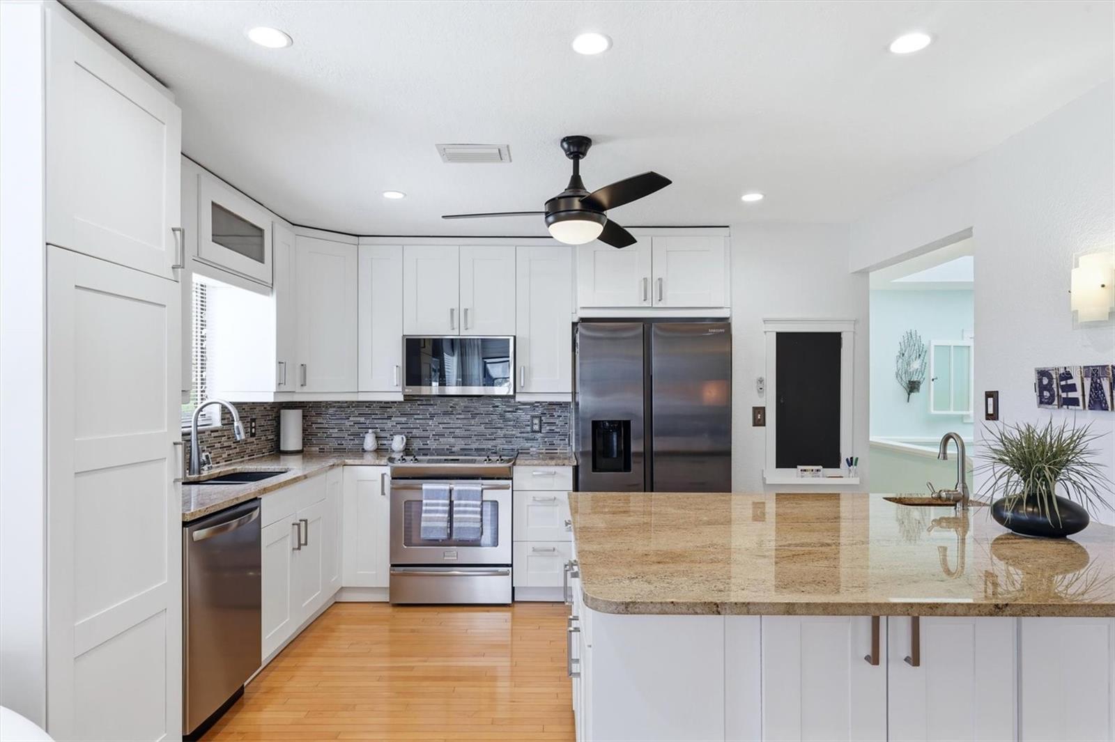 517 KUMQUAT DR — photo 14