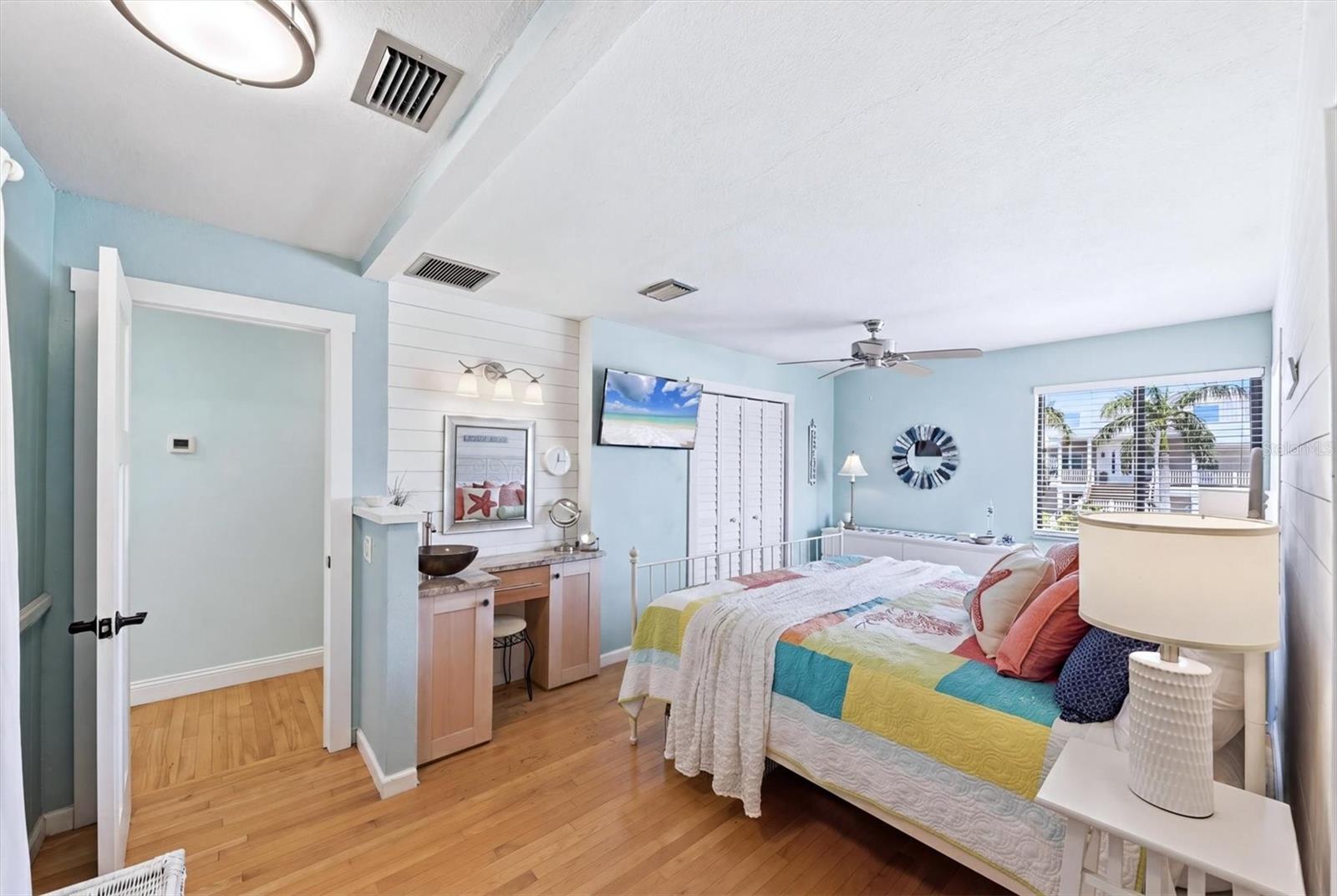 517 KUMQUAT DR — photo 39