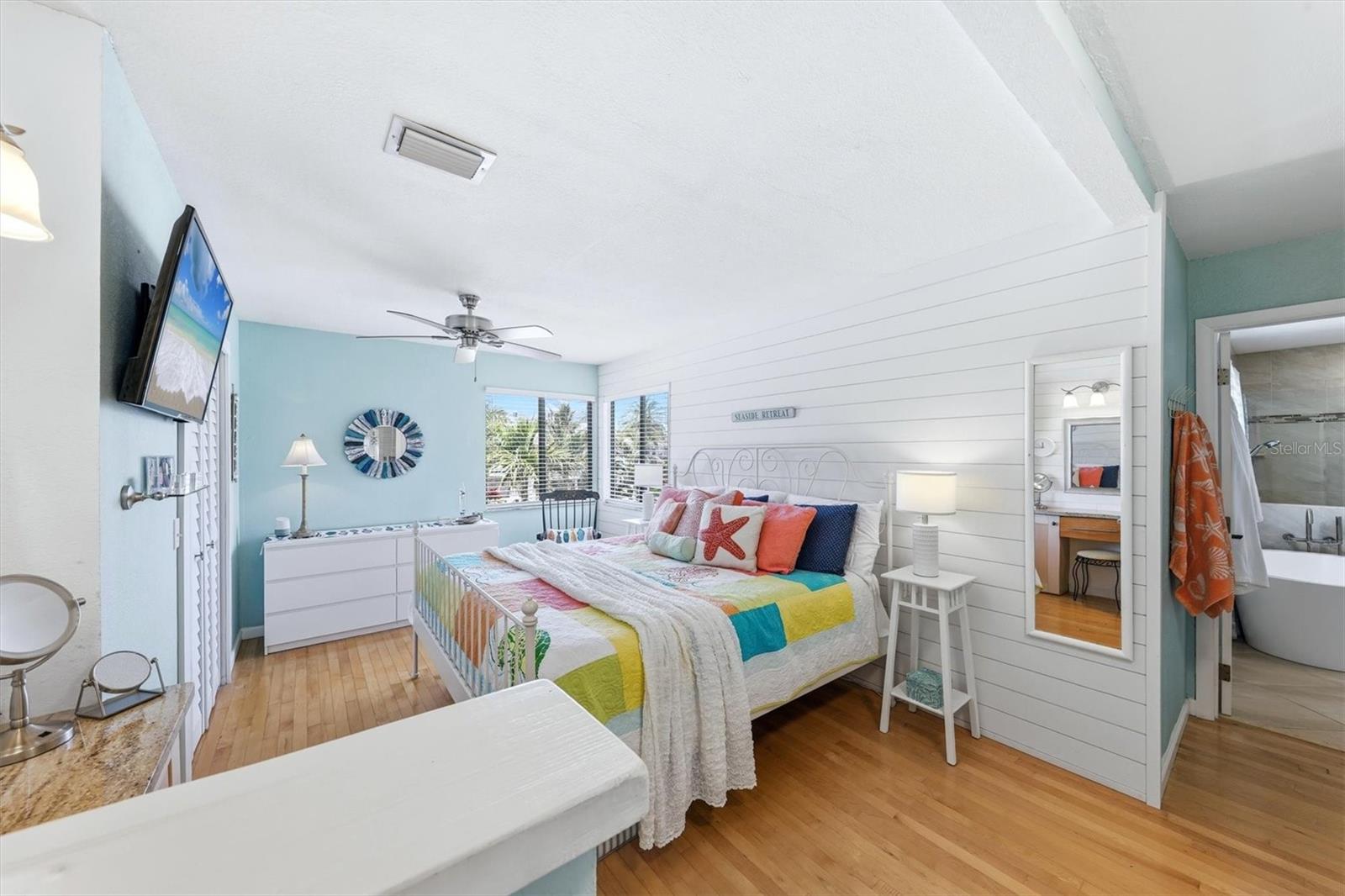 517 KUMQUAT DR — photo 38