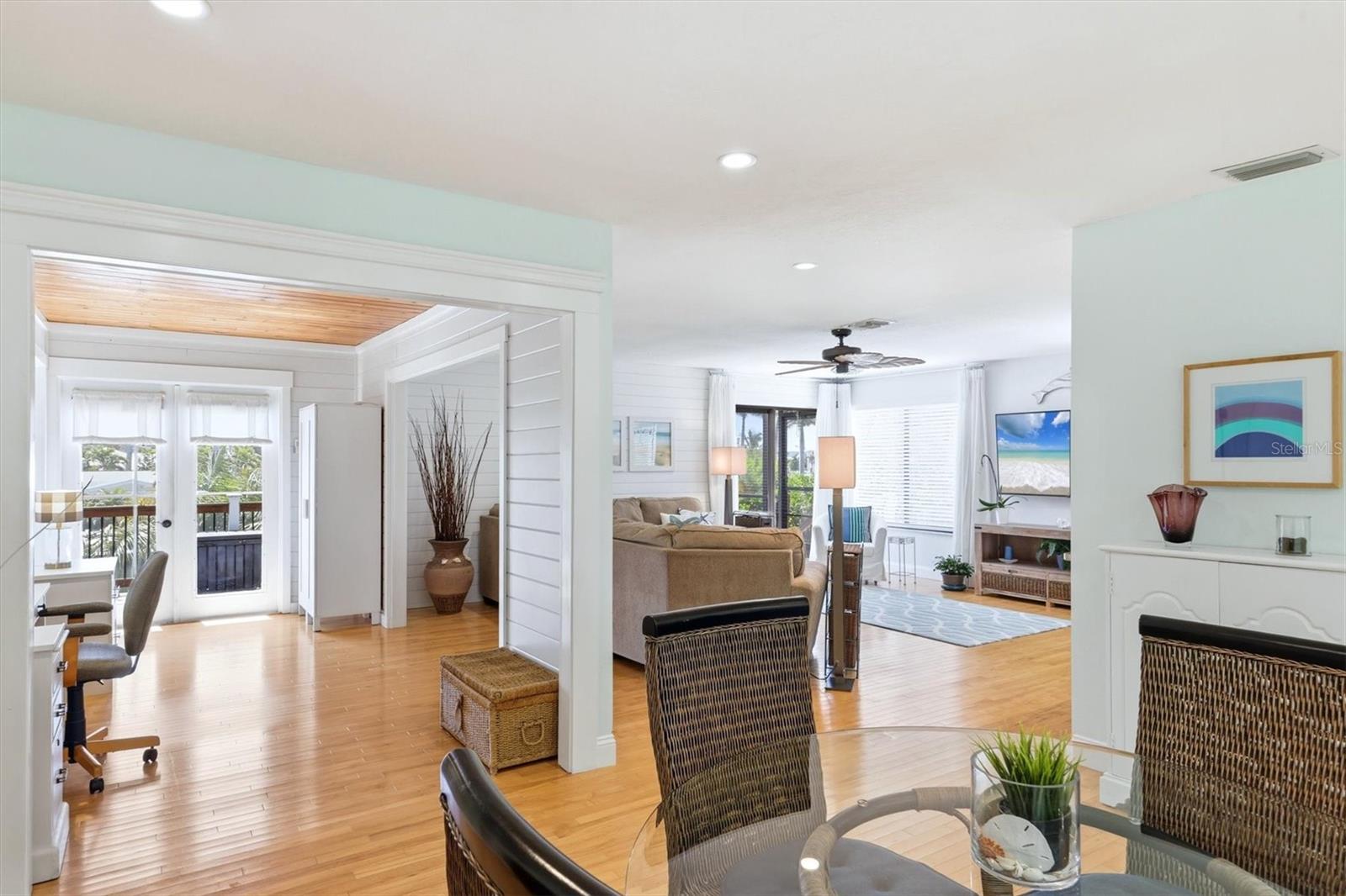 517 KUMQUAT DR — photo 21