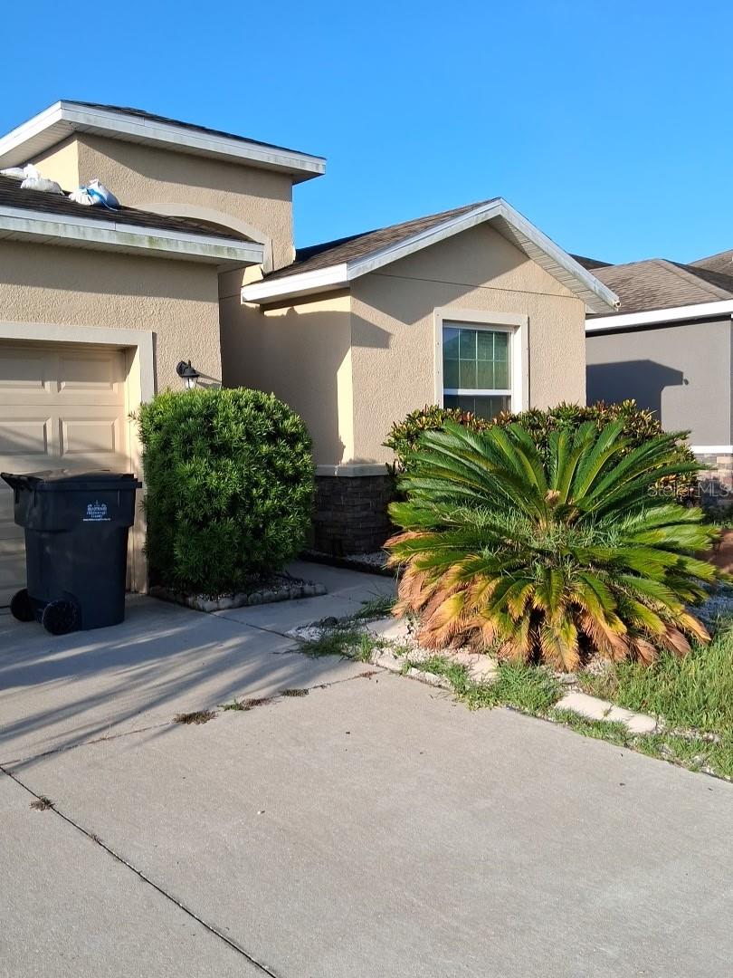 405 BLAKELY CT — photo 9