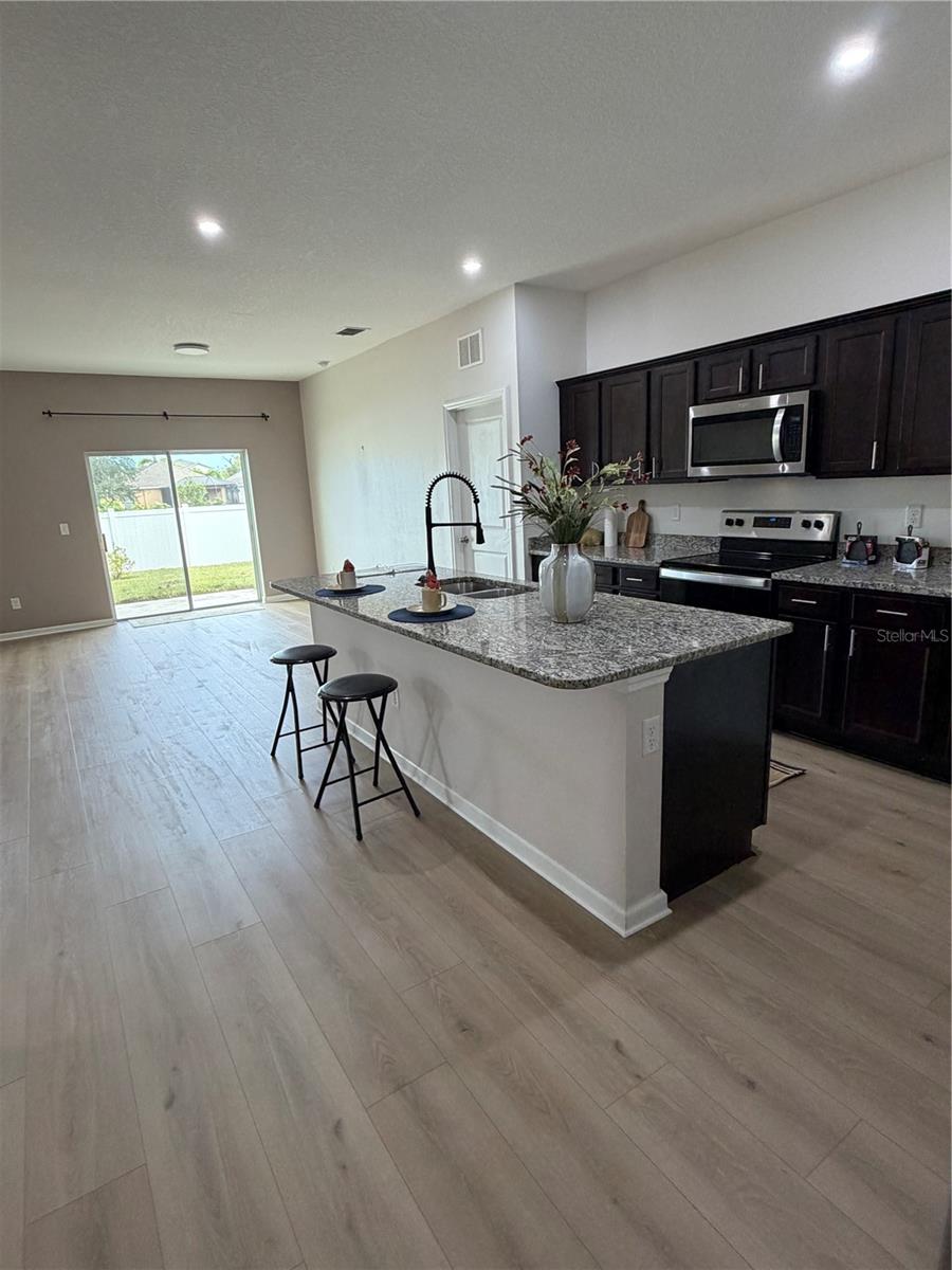 1261 ANCHOR BEND DR — photo 3